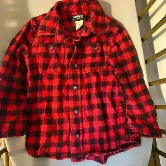 OshKosh B’gosh Christmas lumber jack toddler boy button down flannel. No flaws - Picture 1 of 3